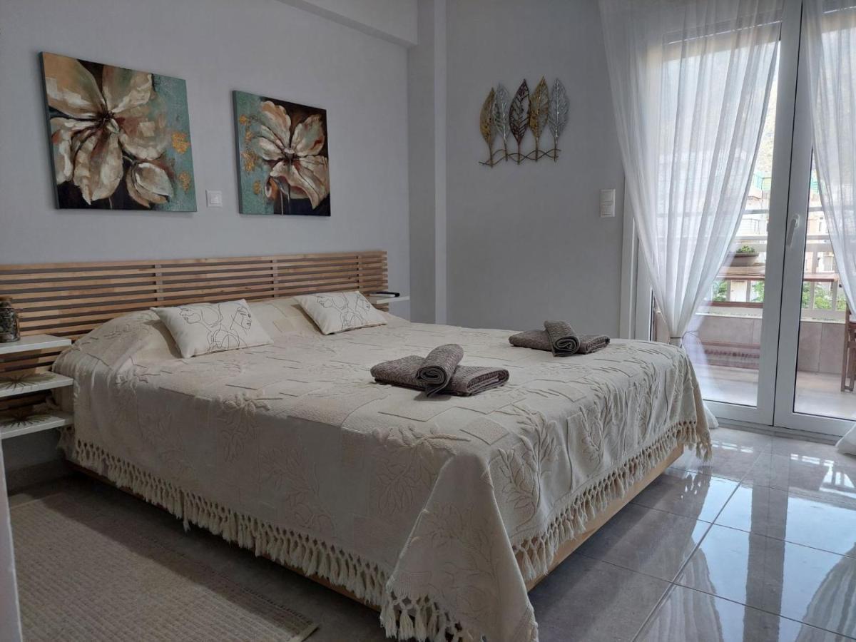 Zeppelin Apartment Loutraki  Eksteriør bilde